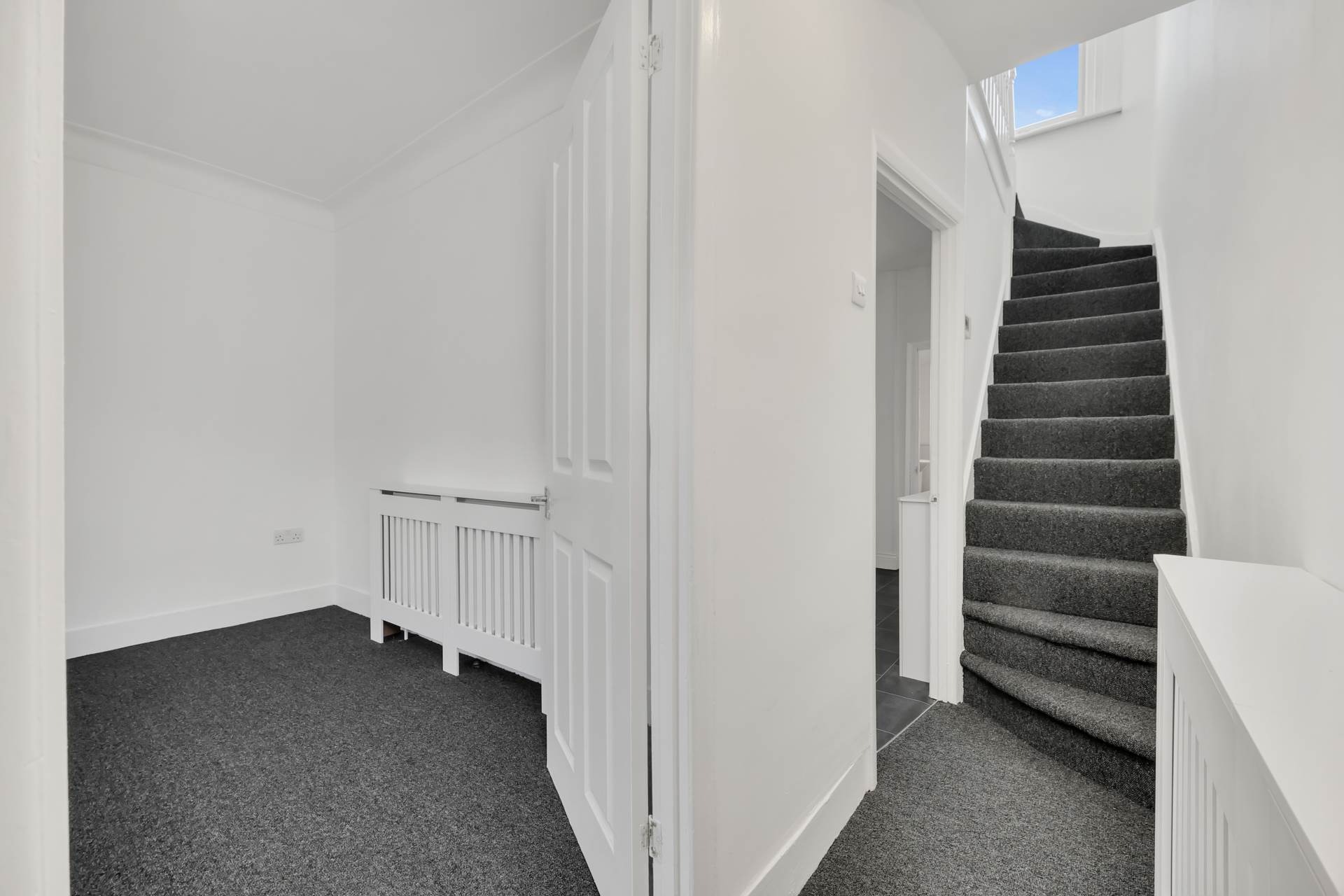 Clacton Road, Walthamstow, E17, Image 8