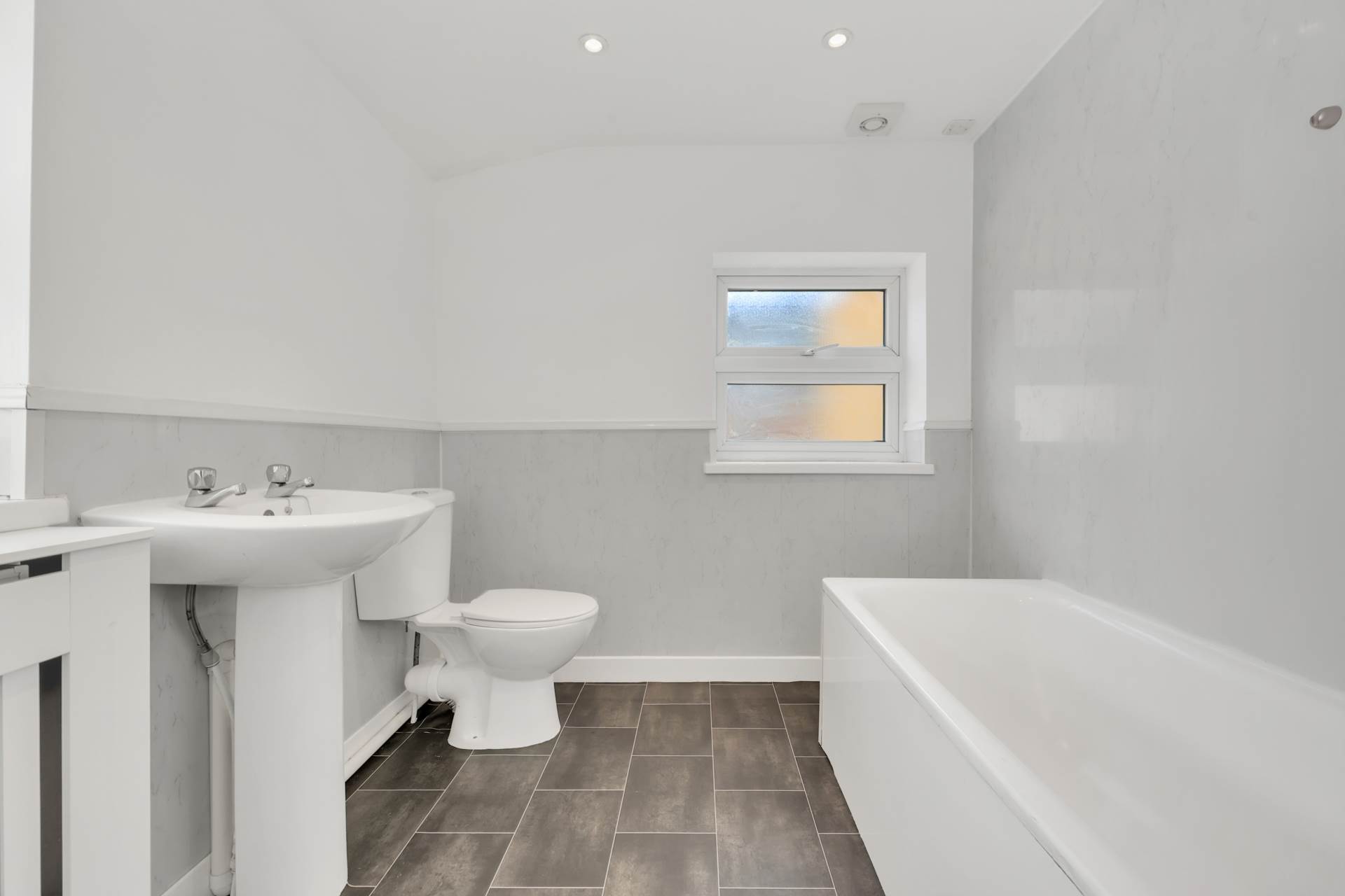 Clacton Road, Walthamstow, E17, Image 9