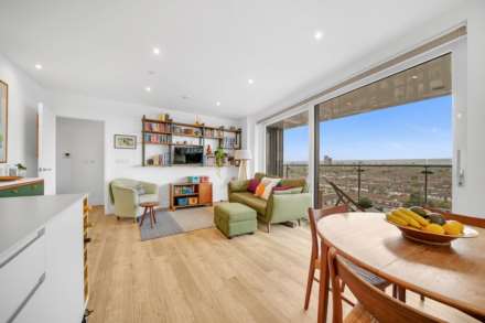 Beck Square, Leyton, E10, Image 14