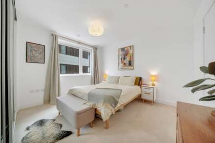 Beck Square, Leyton, E10, Image 17