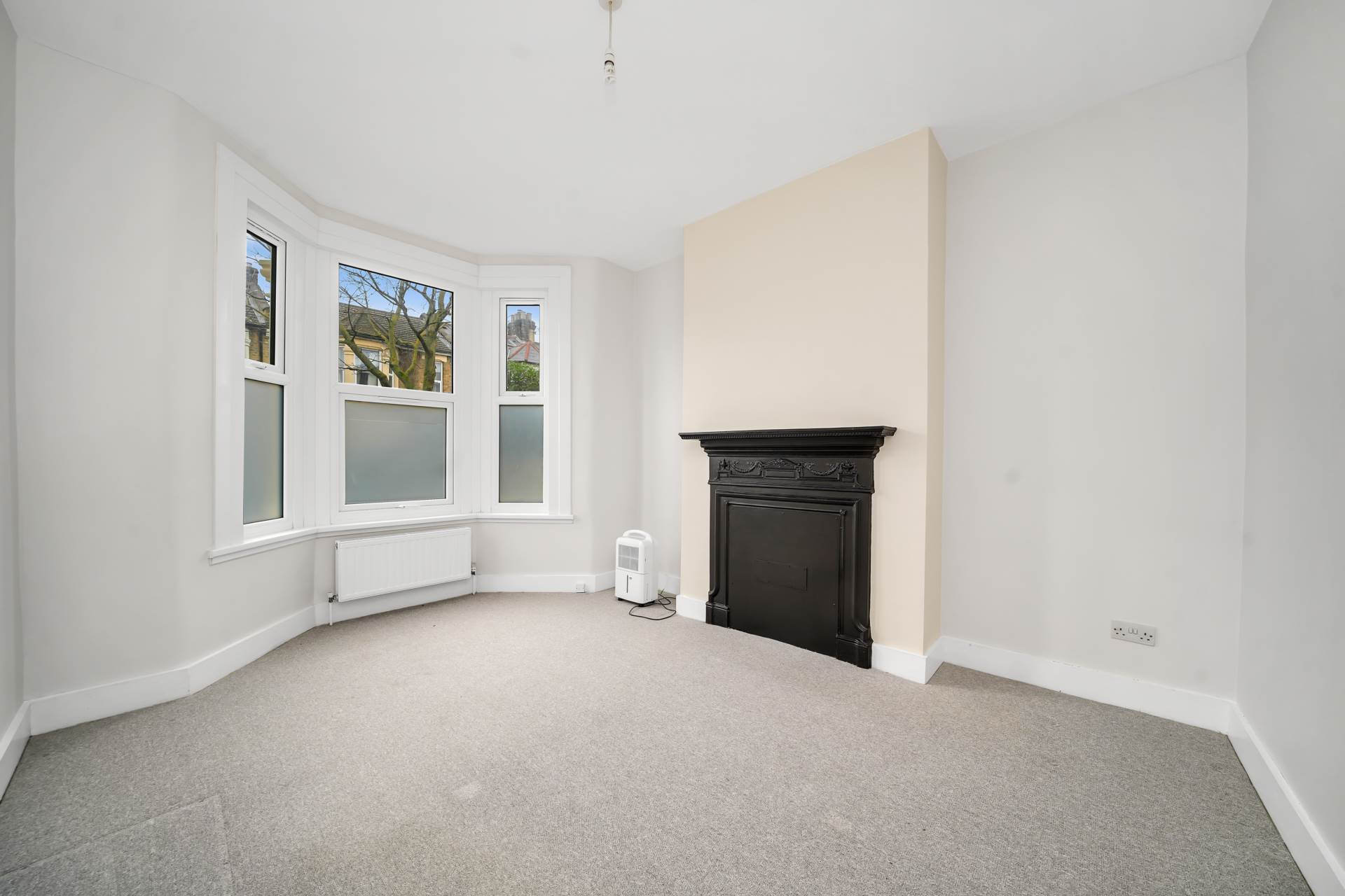 Twickenham Road, London,E11, Image 2