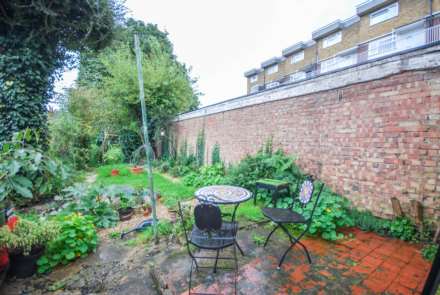 LEA HALL ROAD E10, Image 8