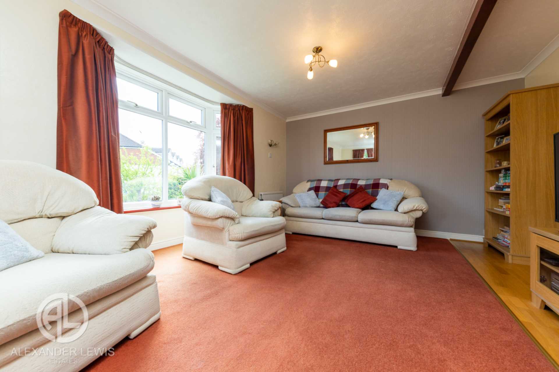 Icknield Way, Letchworth Garden City, SG6 4AW, Image 2