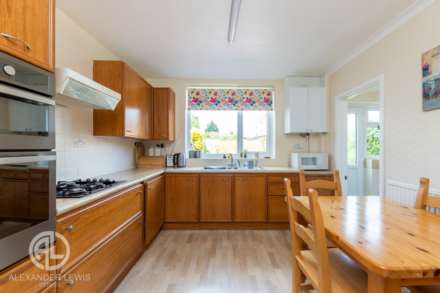 Icknield Way, Letchworth Garden City, SG6 4AW, Image 3