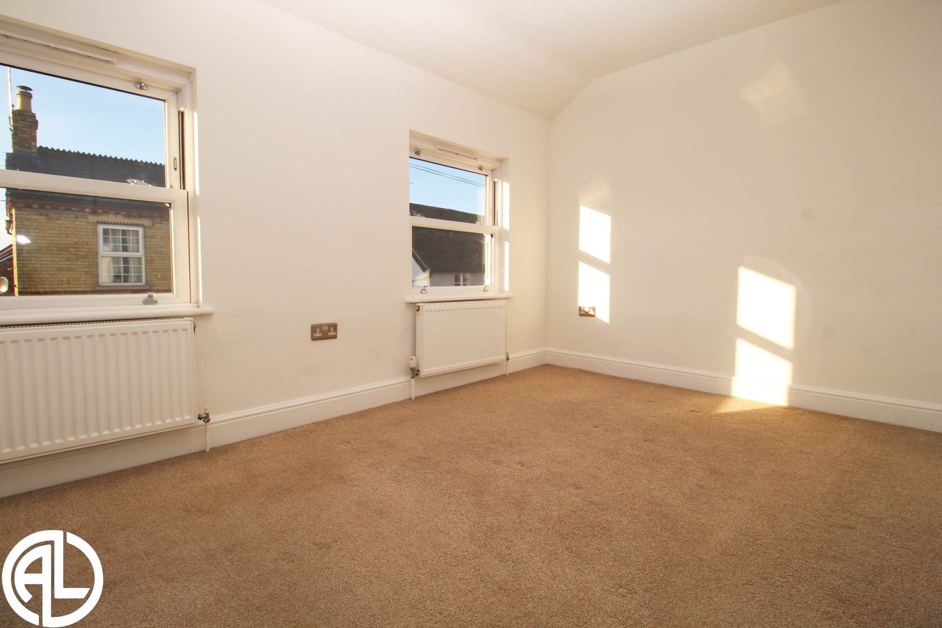 High Street, Henlow, SG16 6BS, Image 5