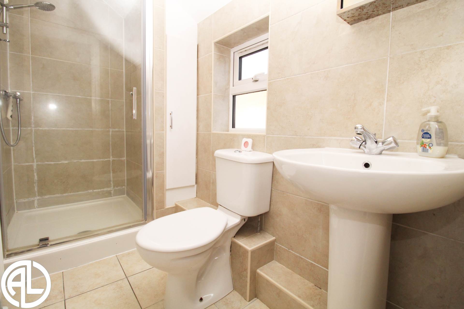 High Street, Henlow, SG16 6BS, Image 6