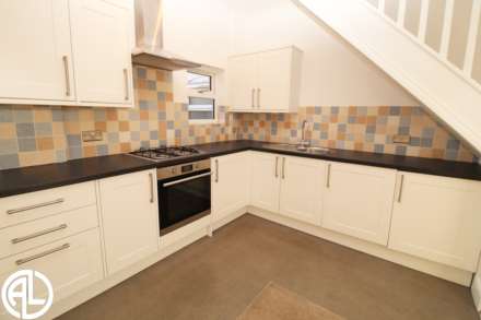High Street, Henlow, SG16 6BS, Image 4
