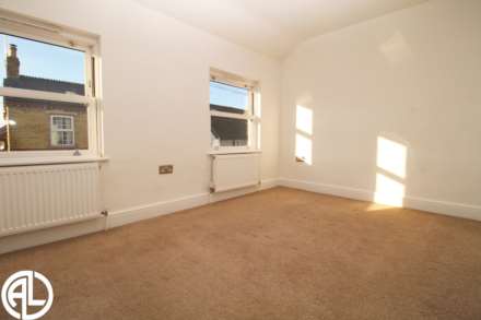 High Street, Henlow, SG16 6BS, Image 5
