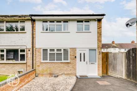 Property For Sale Pyms Close, Letchworth
