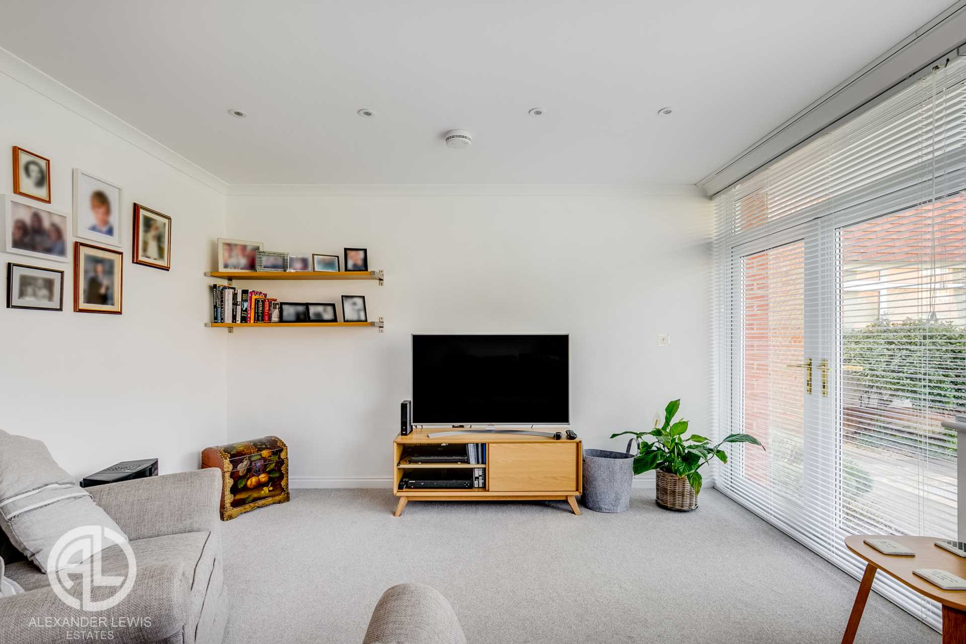 Sollershott Hall, Letchworth Garden City, SG6 3PW, Image 3