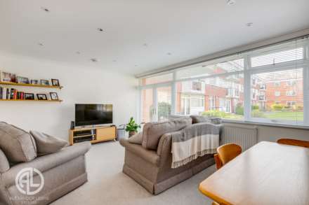 Sollershott Hall, Letchworth Garden City, SG6 3PW, Image 2