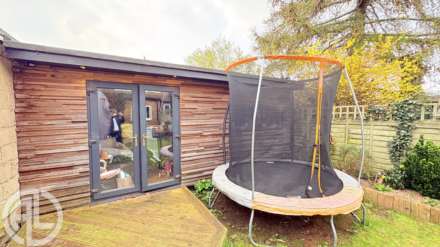 Pixmore Avenue, Letchworth Garden City, SG6 1RJ, Image 14