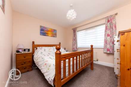 Netherstones, Stotfold, SG5 4BS, Image 12