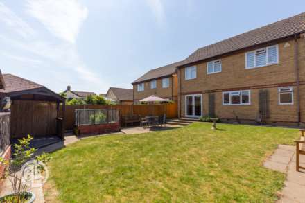 Netherstones, Stotfold, SG5 4BS, Image 19