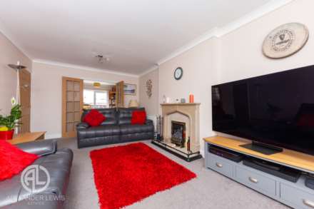 Netherstones, Stotfold, SG5 4BS, Image 4