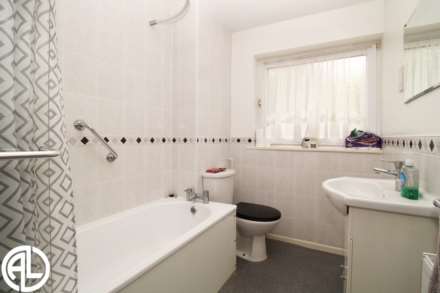 Bedford Road, Letchworth Garden City, SG6 4EA, Image 9
