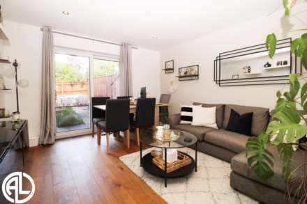 Sanderling Close, Letchworth Garden City, SG6 4HY, Image 2