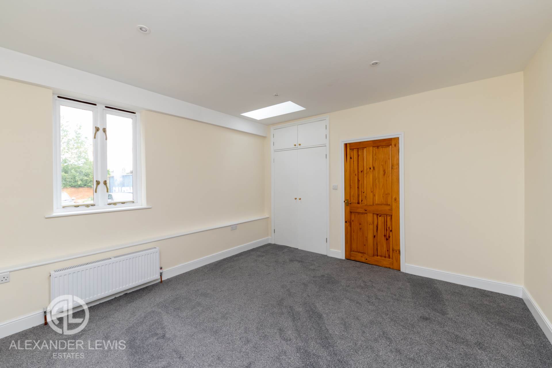 Manor Farm Cottages, Wymondley Road, Willian, SG6 2AH, Image 6
