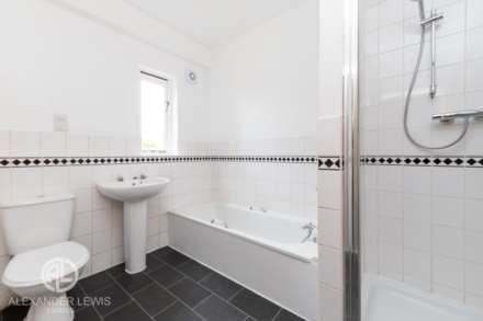 Manor Farm Cottages, Wymondley Road, Willian, SG6 2AH, Image 10