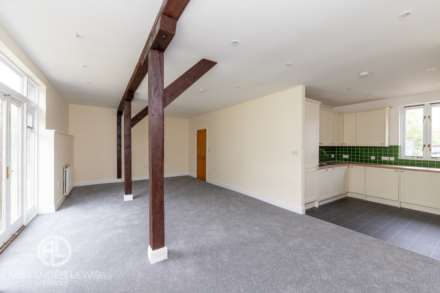 Manor Farm Cottages, Wymondley Road, Willian, SG6 2AH, Image 4