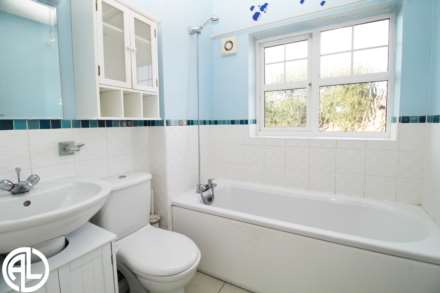 The Sidings, Henlow, SG16 6FJ, Image 10