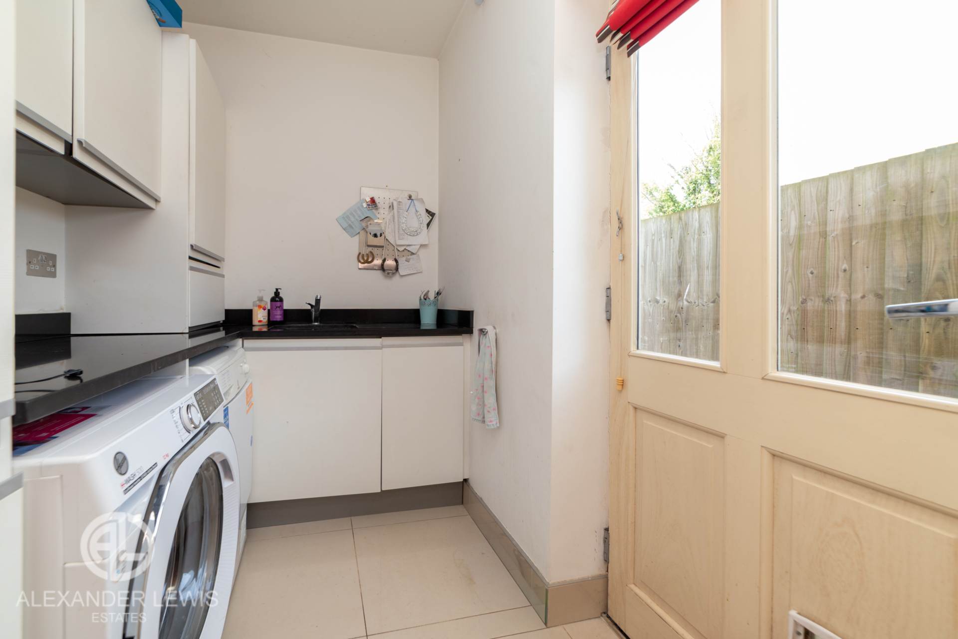 Clifton House Gardens, Clifton, Beds, SG17 5FR, Image 13