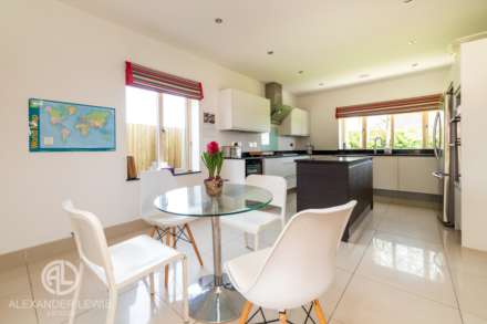 Clifton House Gardens, Clifton, Beds, SG17 5FR, Image 10