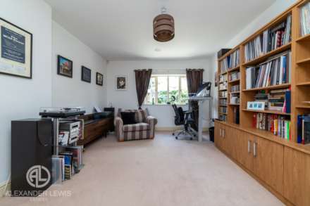 Clifton House Gardens, Clifton, Beds, SG17 5FR, Image 11