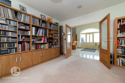 Clifton House Gardens, Clifton, Beds, SG17 5FR, Image 12