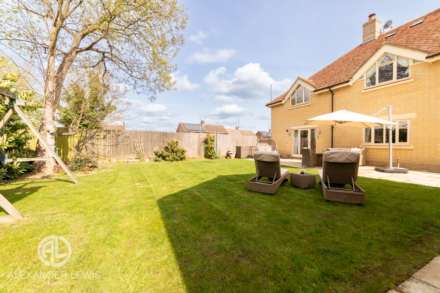 Clifton House Gardens, Clifton, Beds, SG17 5FR, Image 26