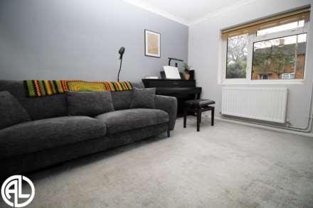 Northfields, Letchworth Garden City, SG6 4RH, Image 4