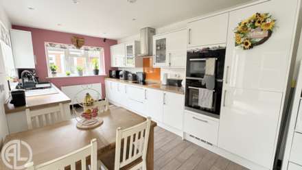 Gaunts Way, Letchworth Garden City, SG6 4PJ, Image 3