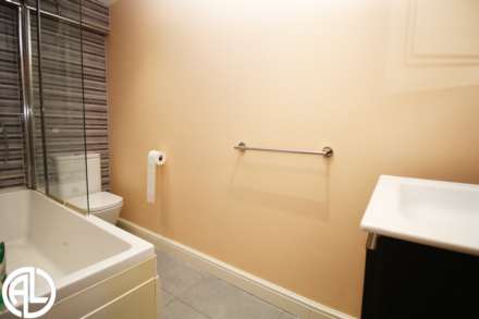 Western Way, Letchworth Garden City, SG6 4SR, Image 12