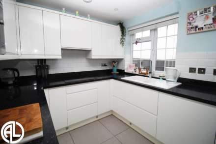 Western Way, Letchworth Garden City, SG6 4SR, Image 6