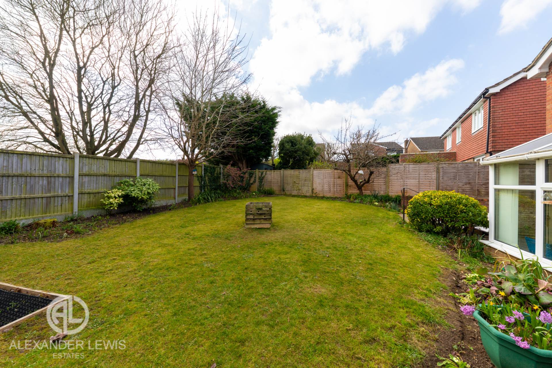 Bell Acre Gardens, Letchworth Garden City, SG6 2BY, Image 16