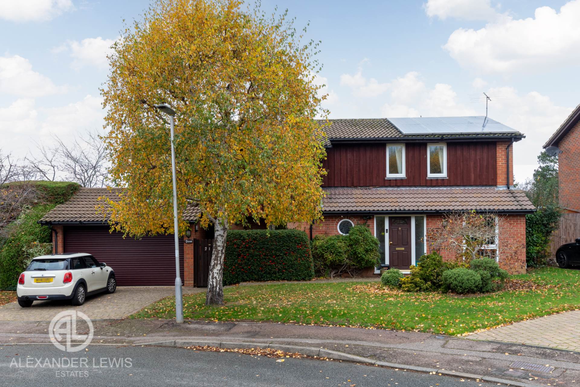 Earlsmead, Letchworth Garden City, SG6 3UE, Image 1