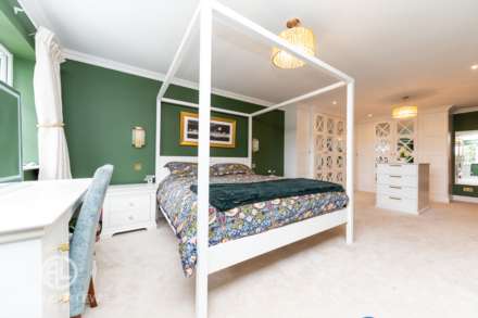 Willian Way, Letchworth Garden City, SG6 2HG, Image 11