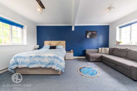 Willian Way, Letchworth Garden City, SG6 2HG, Image 13