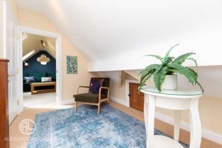 Willian Way, Letchworth Garden City, SG6 2HG, Image 16