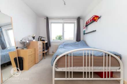 Hitchin Road, Stotfold SG5 4JE, Image 12