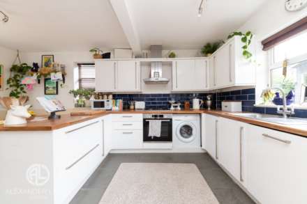 Icknield Way, Letchworth Garden City, SG6 4AN, Image 4