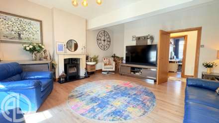 Leys Avenue, Letchworth Garden City, SG6 3EU, Image 2