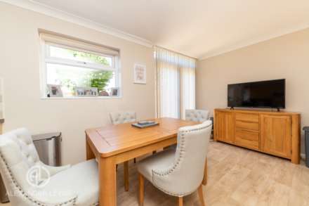 Lannock, Letchworth Garden City, SG6 2QD, Image 6