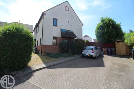 Warren Close, Letchworth Garden City, SG6 4EH
