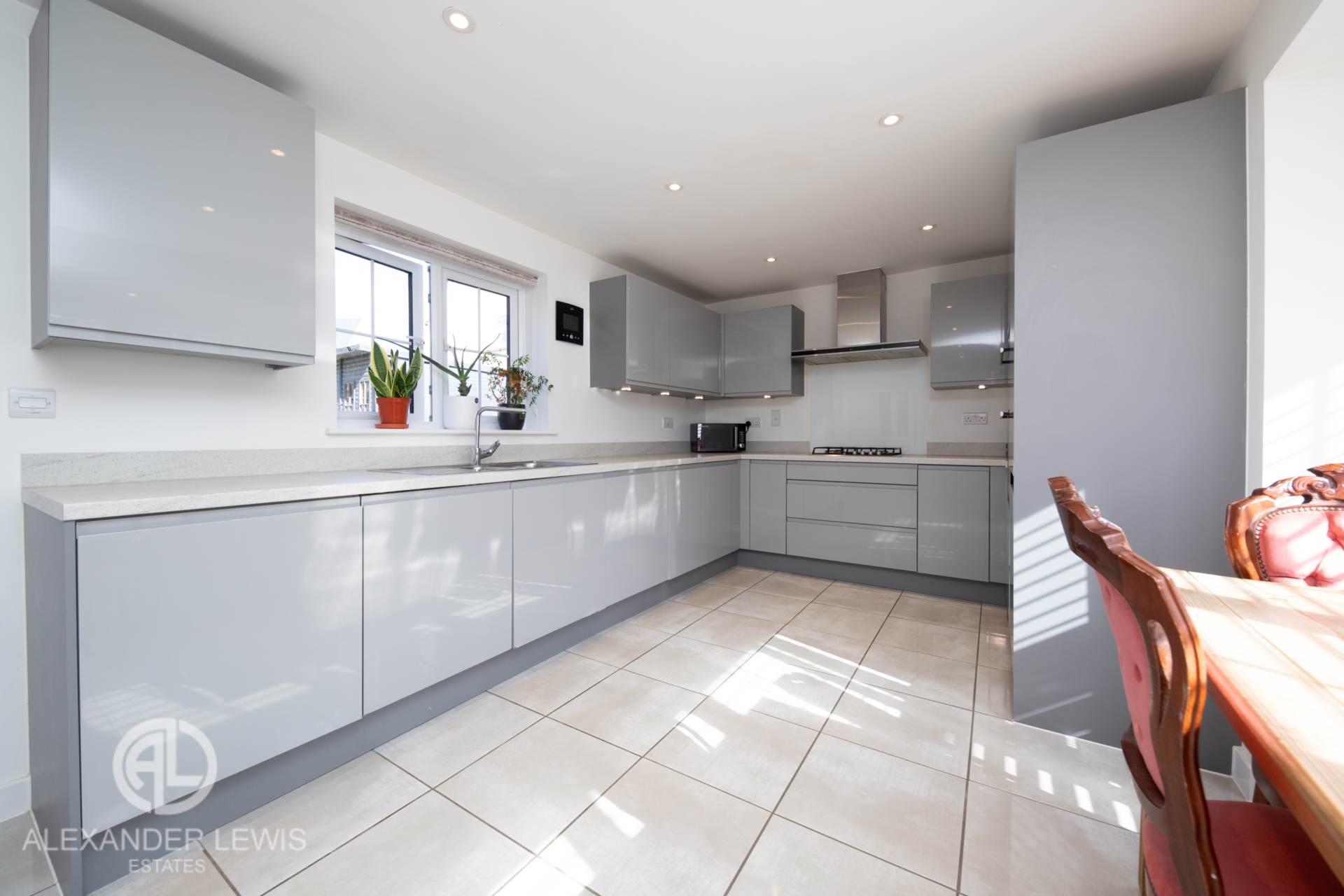 Walnut Tree Way, Meppershall, SG17 5AB, Image 3