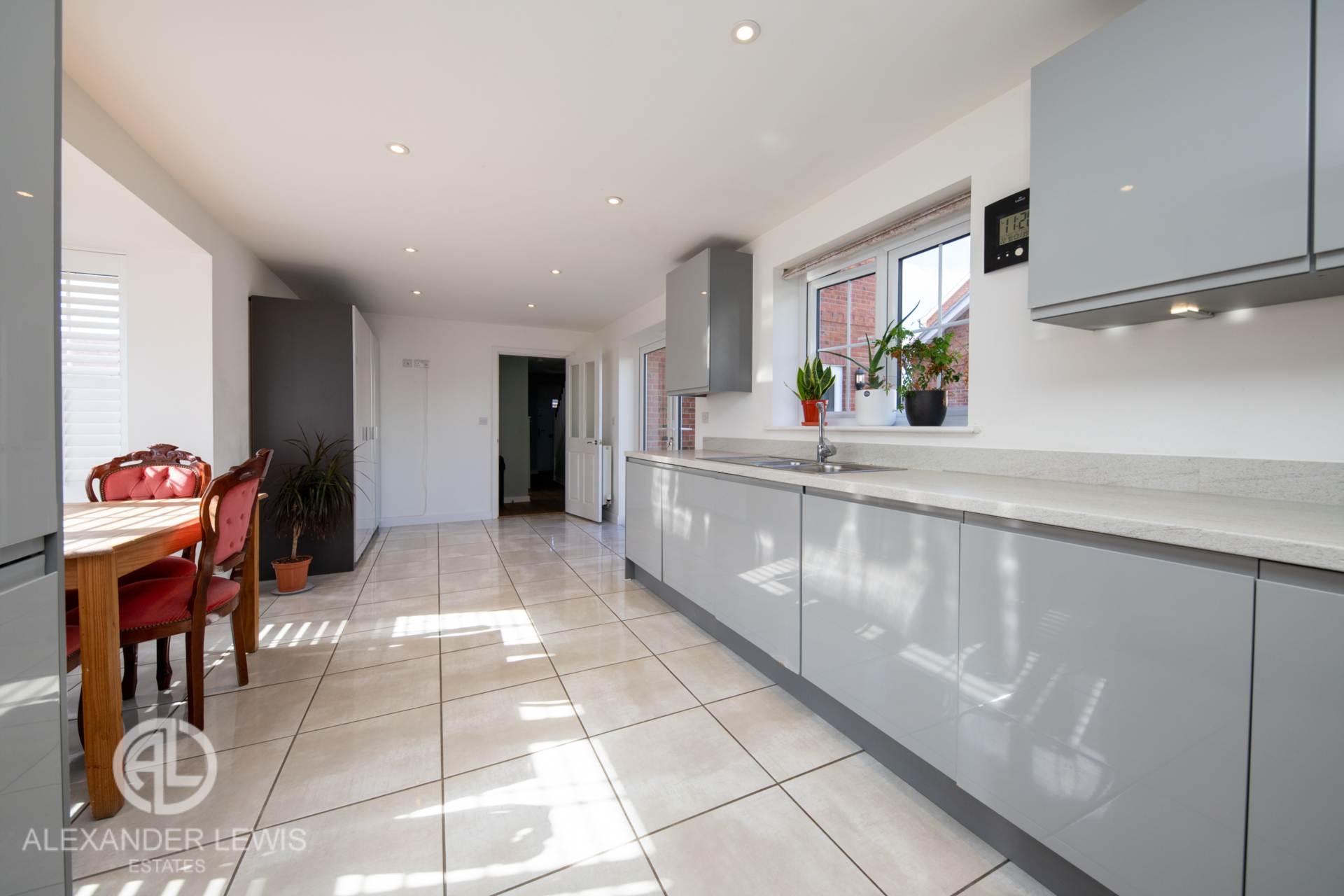 Walnut Tree Way, Meppershall, SG17 5AB, Image 4