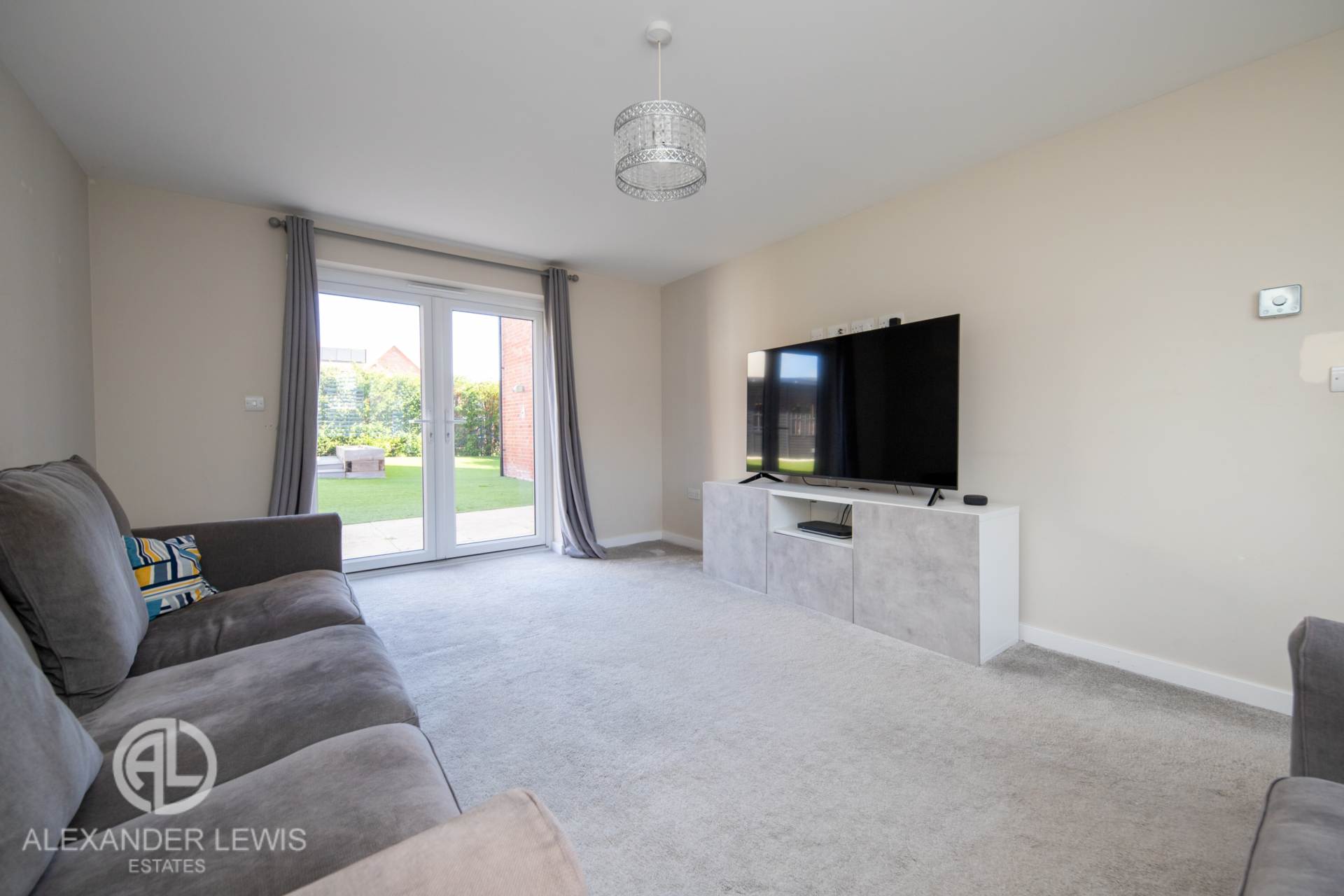 Walnut Tree Way, Meppershall, SG17 5AB, Image 5