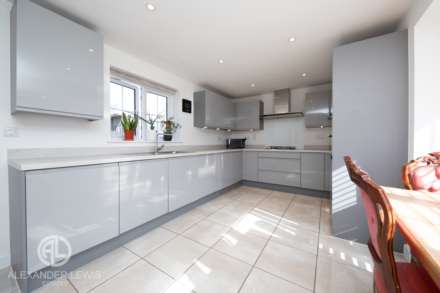 Walnut Tree Way, Meppershall, SG17 5AB, Image 3