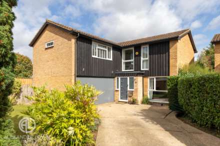 Farthing Drive, Letchworth Garden City, SG6 2TR, Image 1
