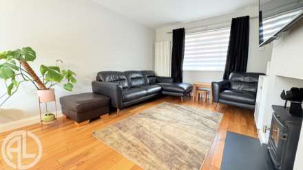 Green Close, Stevenage, SG2 8BP, Image 3